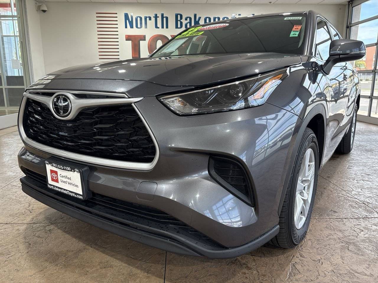2023 Toyota Highlander L — SUV — 38,078 mi — Bakersfield, CA