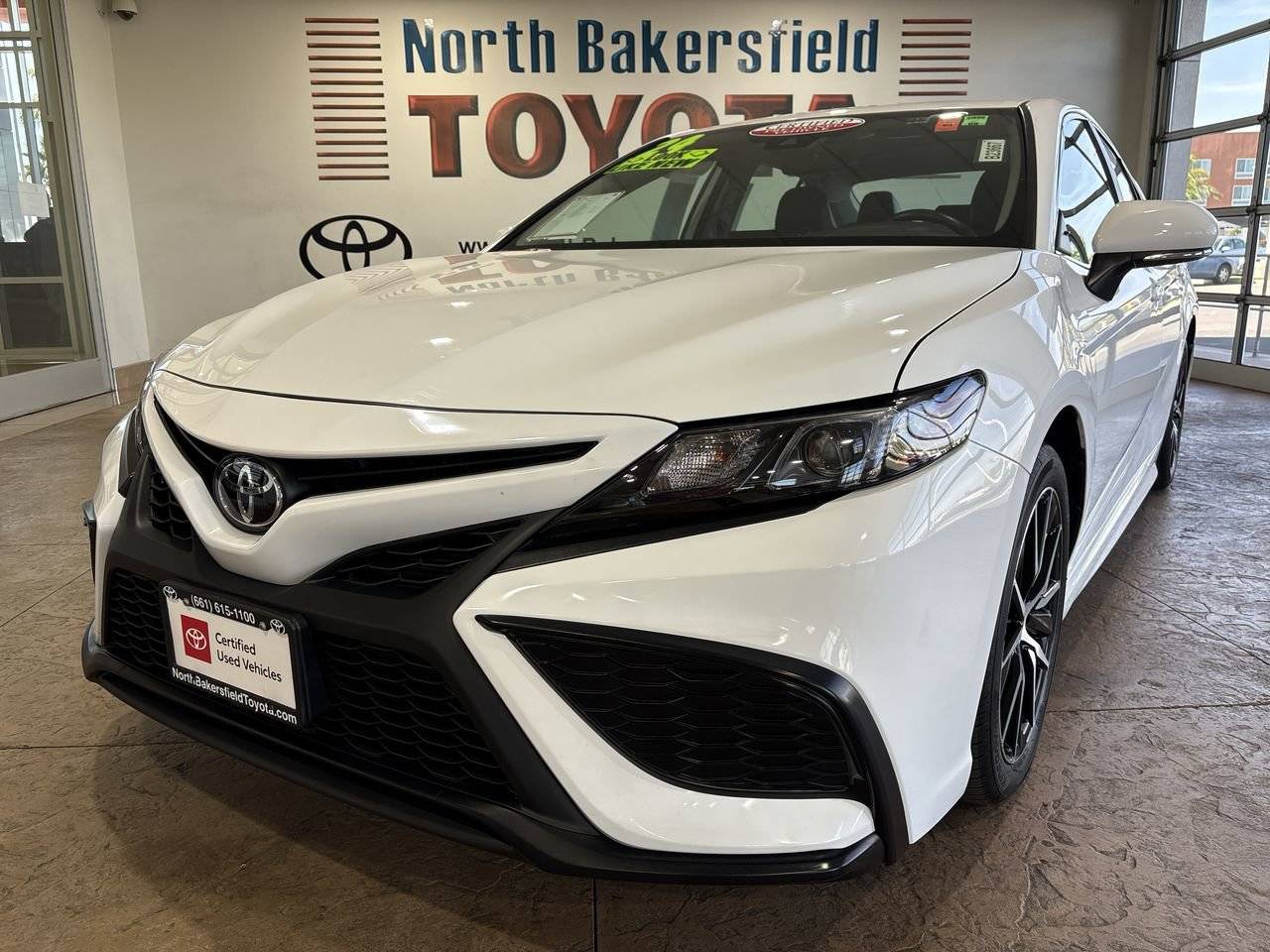 2024 Toyota Camry SE — Sedan — 18,557 mi — Bakersfield, CA