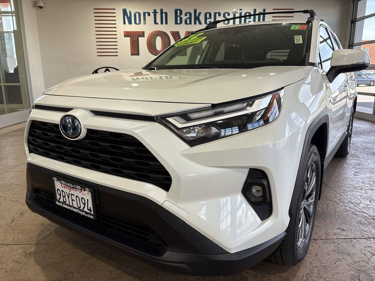 2022 Toyota RAV4 Hybrid XLE Premium — SUV — 38,497 mi — Bakersfield, CA