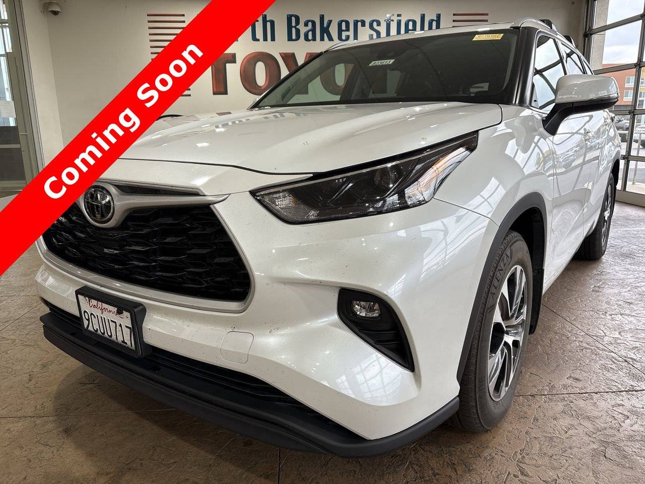 2022 Toyota Highlander XLE — SUV — 71,662 mi — Bakersfield, CA