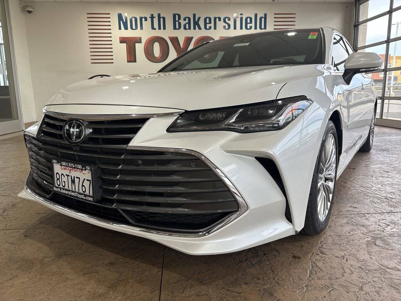 2019 Toyota Avalon Limited — Sedan — 28,968 mi — Bakersfield, CA