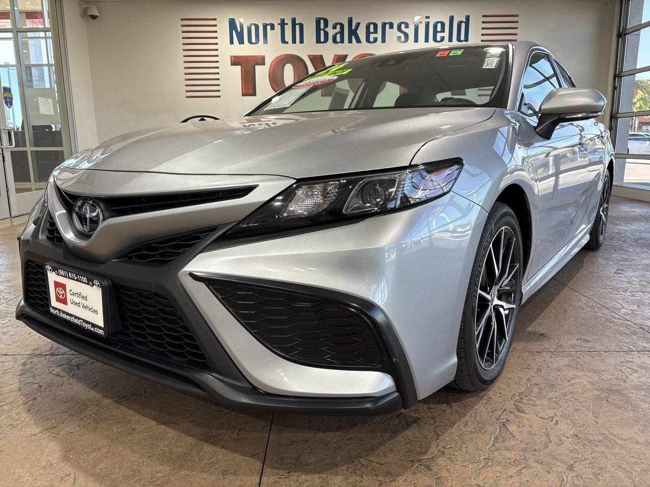 2024 Toyota Camry SE — Sedan — 25,069 mi — Bakersfield, CA