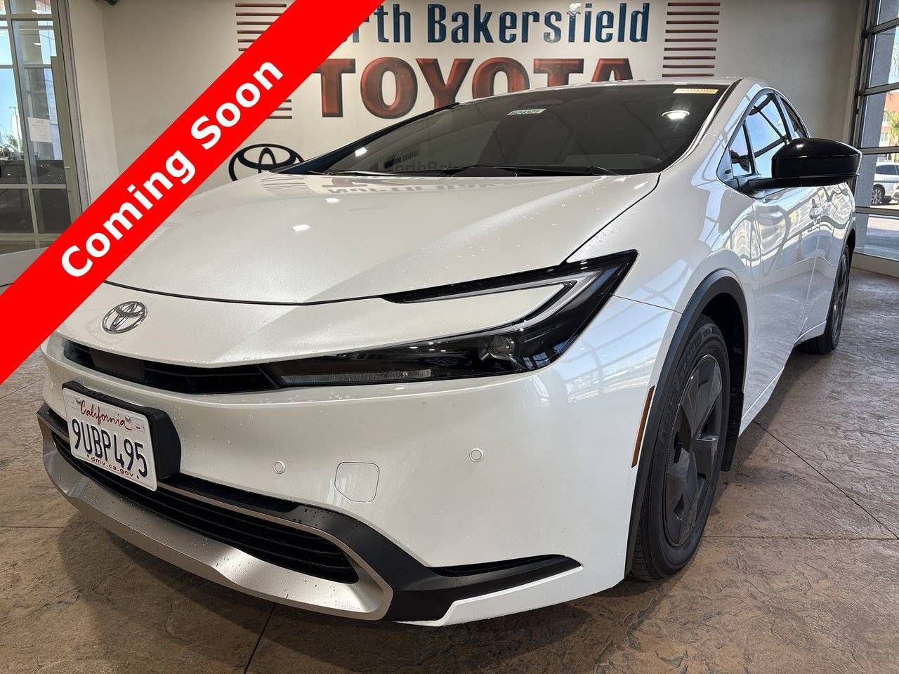 2025 Toyota Prius Plug-In Hybrid SE — Hatchback — 7,042 mi — Bakersfield, CA