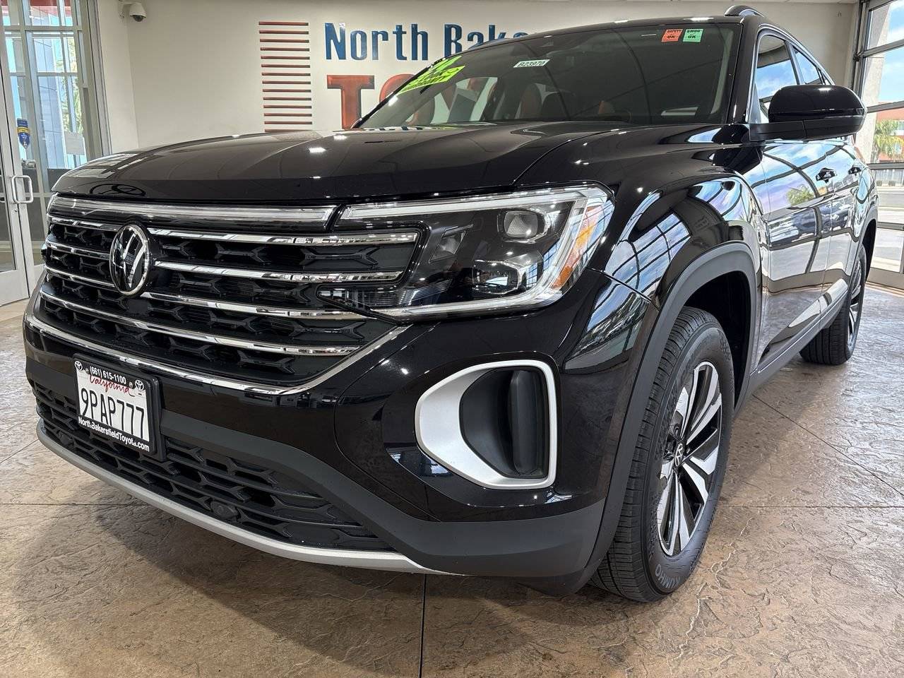 2024 Volkswagen Atlas SE — SUV — 12,913 mi — Bakersfield, CA