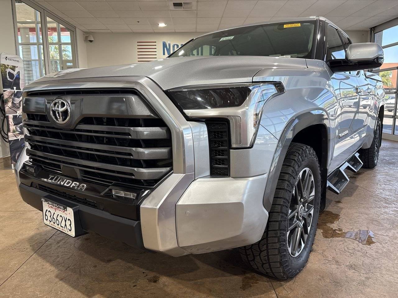 2023 Toyota Tundra Limited — Pickup Truck — 39,794 mi — Bakersfield, CA
