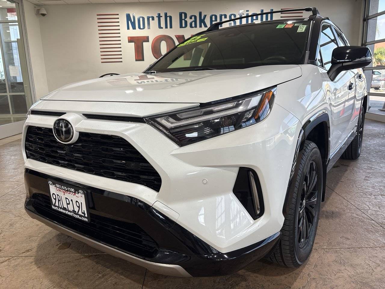 2025 Toyota RAV4 Hybrid XSE — SUV — 21,478 mi — Bakersfield, CA