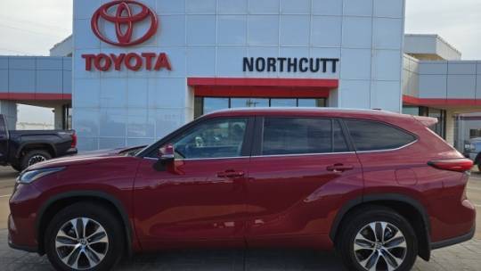 2023 Toyota Highlander XLE — SUV — 34,631 mi — Enid, OK