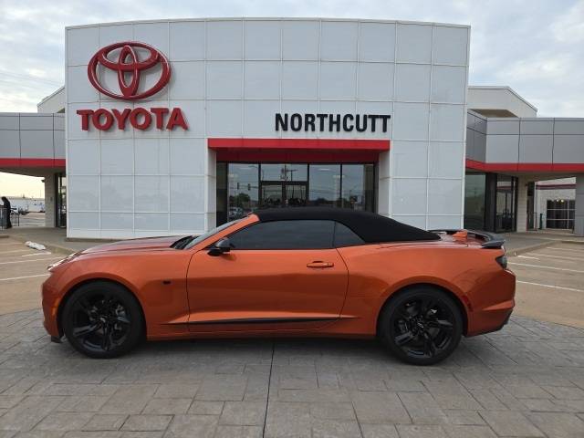 2022 Chevrolet Camaro 2LT — Convertible — 25,576 mi — Enid, OK