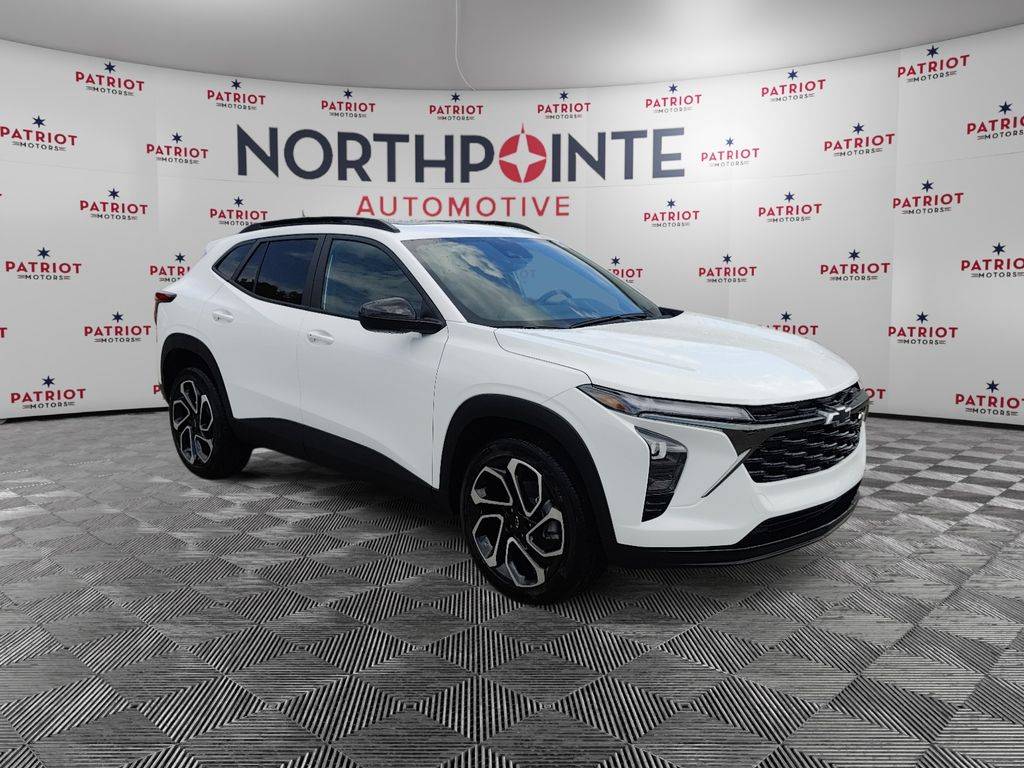 2025 Chevrolet Trax RS