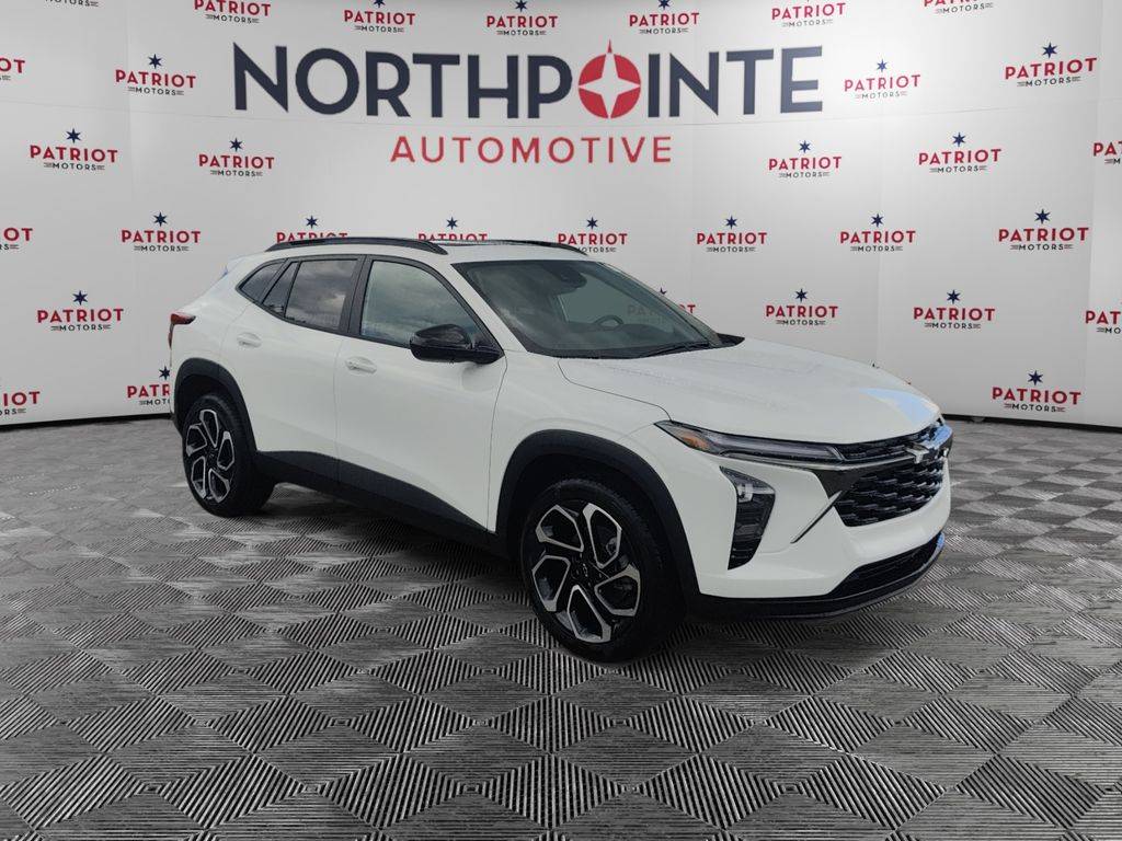 2025 Chevrolet Trax RS