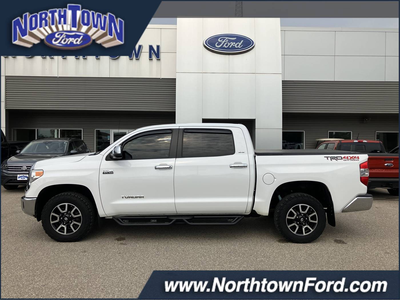 2014 Toyota Tundra SR5 — Pickup Truck — 82,235 mi — Menomonie, WI