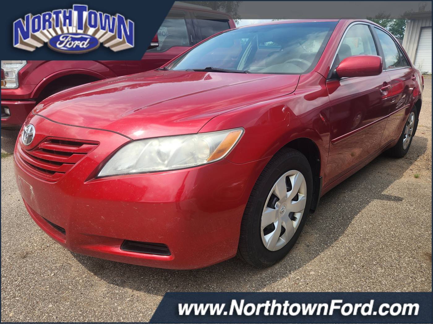 2007 Toyota Camry LE — Sedan — 114,446 mi — Menomonie, WI