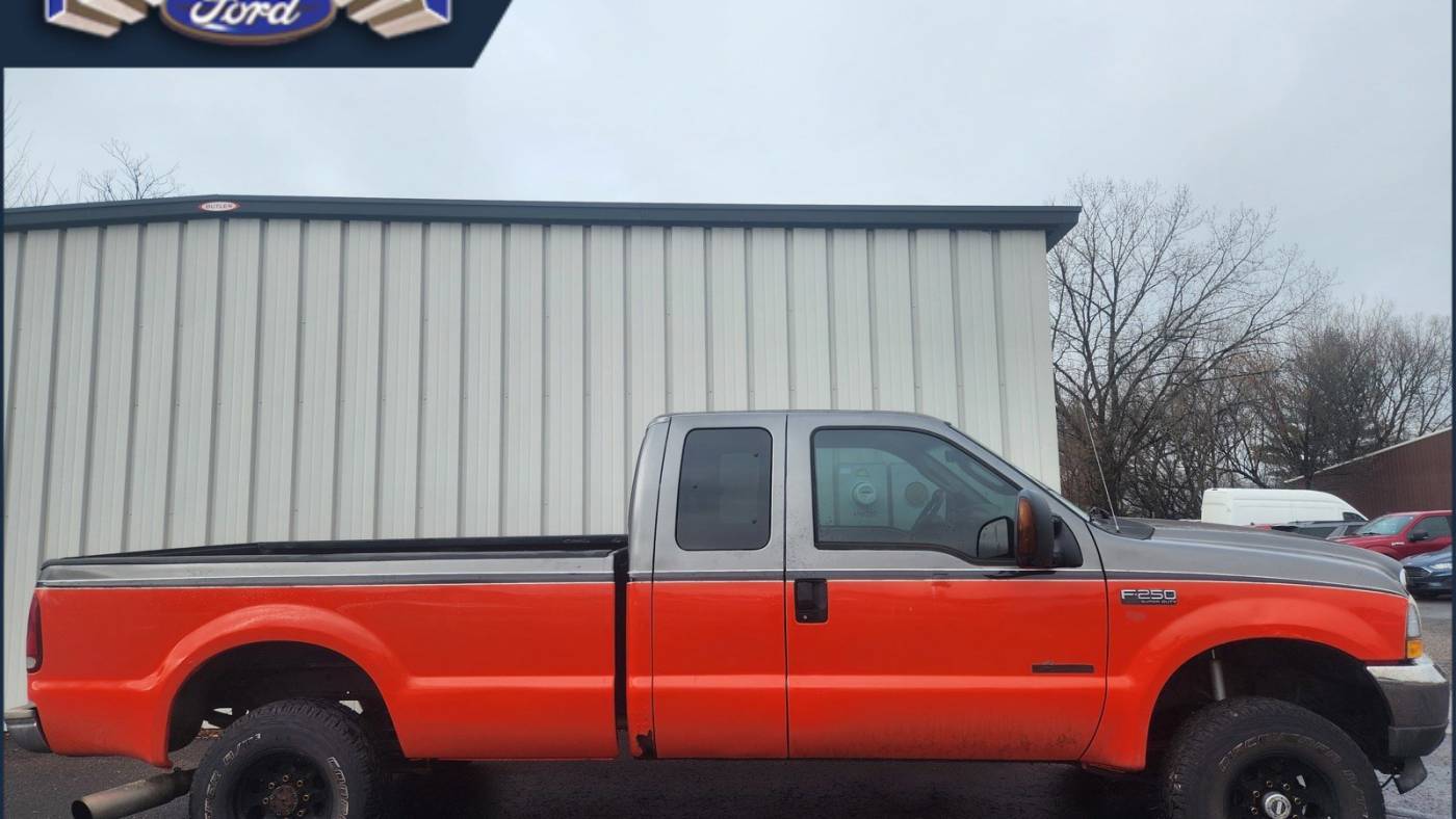 2004 Ford Super Duty F-250 XLT — Pickup Truck — 263,283 mi — Menomonie, WI