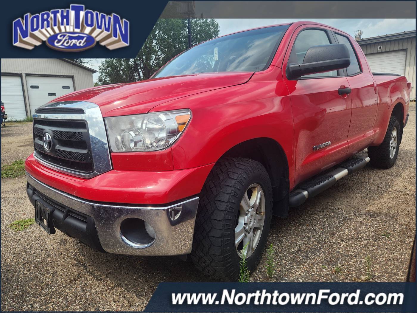 2012 Toyota Tundra Base — Pickup Truck — 175,721 mi — Menomonie, WI