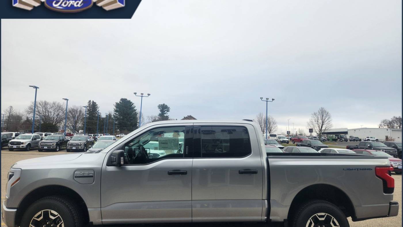 2023 Ford F-150 Lightning XLT — Pickup Truck — 319 mi — Menomonie, WI