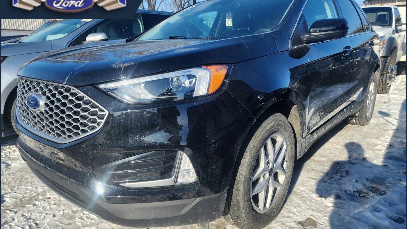 2023 Ford Edge SEL — SUV — 17,145 mi — Menomonie, WI