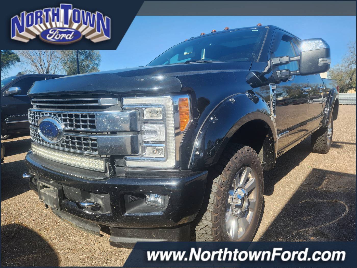 2017 Ford Super Duty F-350 Platinum — Pickup Truck — 100,459 mi — Menomonie, WI