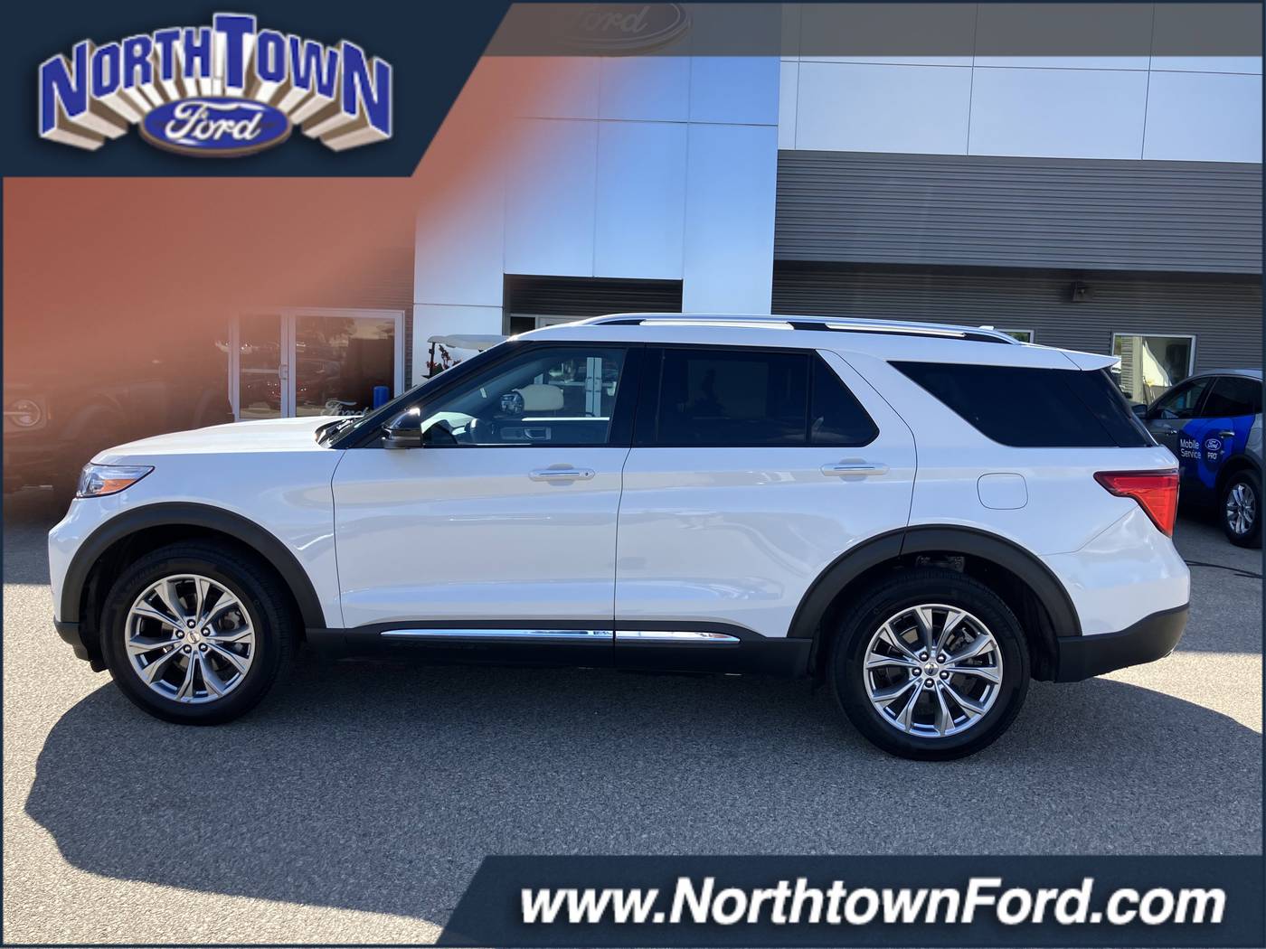 2022 Ford Explorer Limited — SUV — 25,261 mi — Menomonie, WI