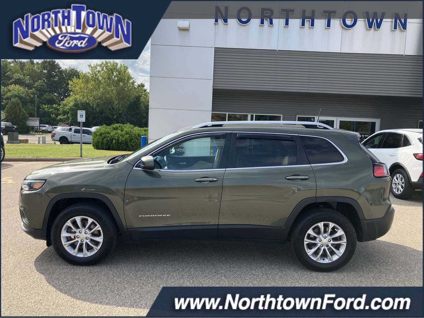 2019 Jeep Cherokee Latitude — SUV — 88,501 mi — Menomonie, WI