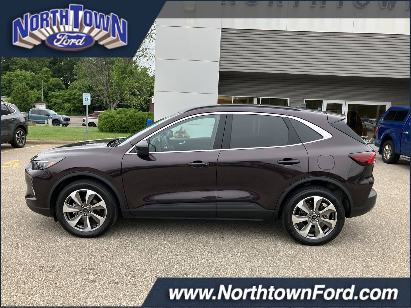 2023 Ford Escape Platinum — SUV — 16,714 mi — Menomonie, WI