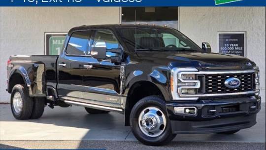 2023 Ford Super Duty F-350 Platinum — Pickup Truck — 12,657 mi — Valdese, NC