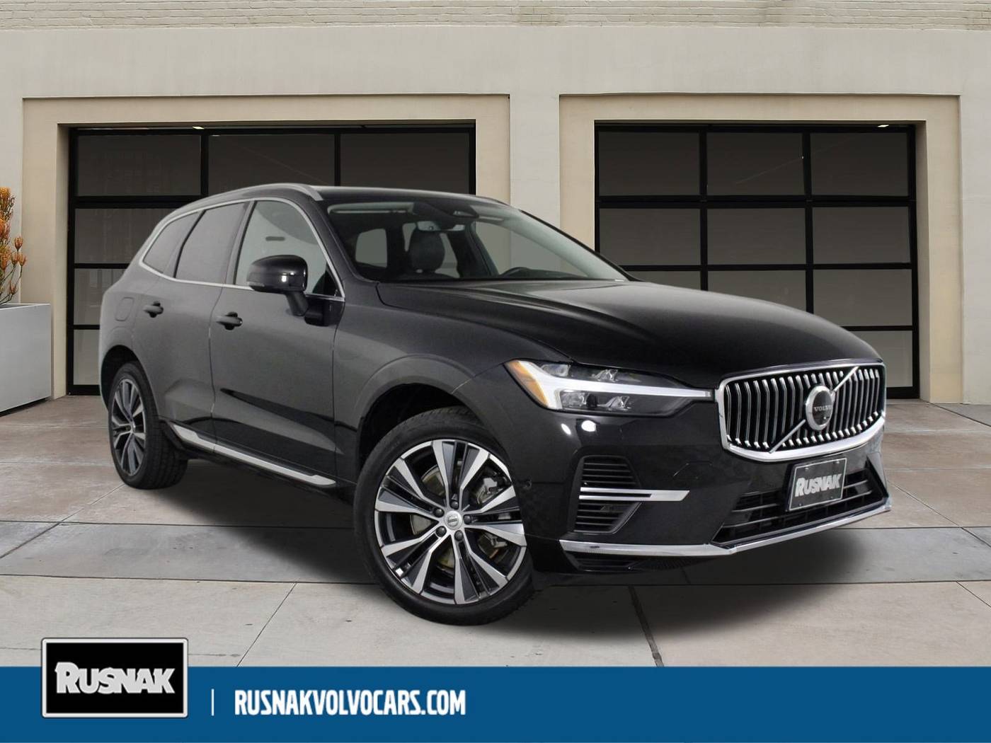 2022 Volvo XC60 Recharge Inscription Expression — SUV — 24,711 mi — Pasadena, CA