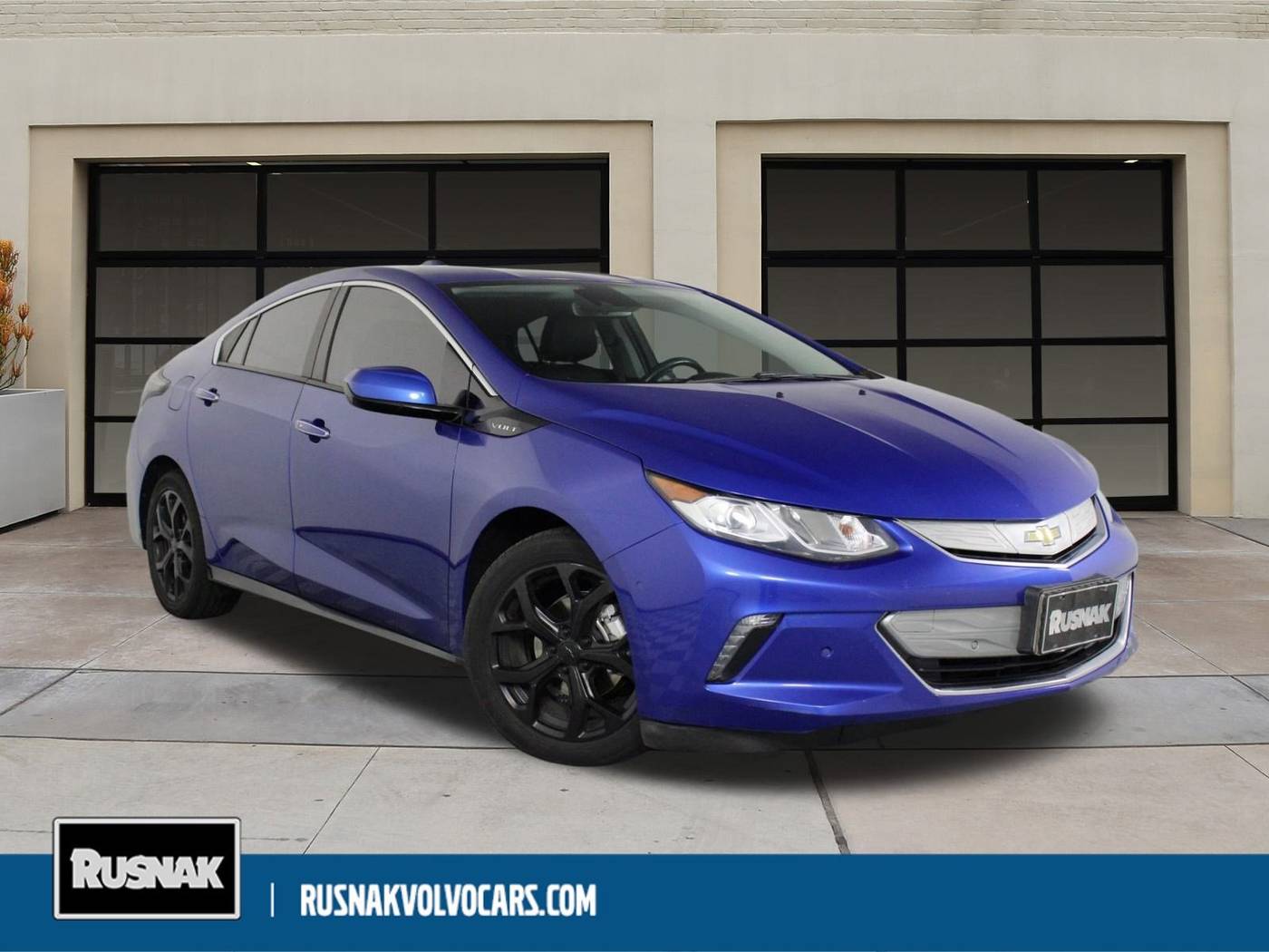 2018 Chevrolet Volt Premier — Sedan — 94,116 mi — Pasadena, CA