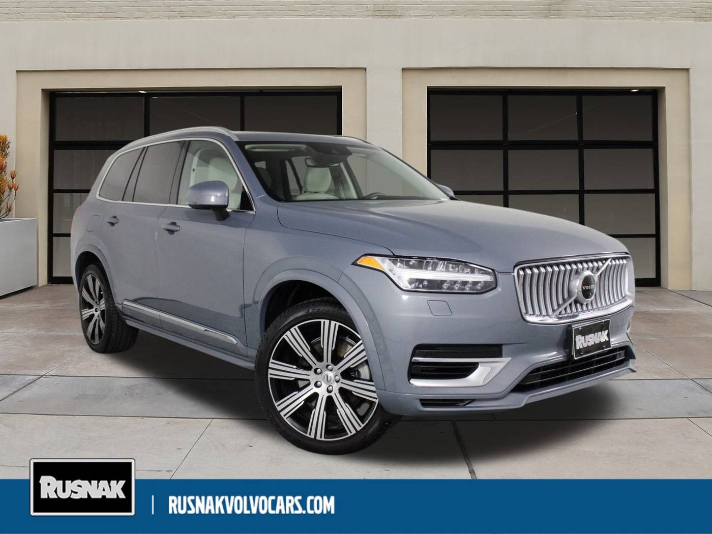2022 Volvo XC90 Recharge Inscription Expression — SUV — 30,687 mi — Pasadena, CA