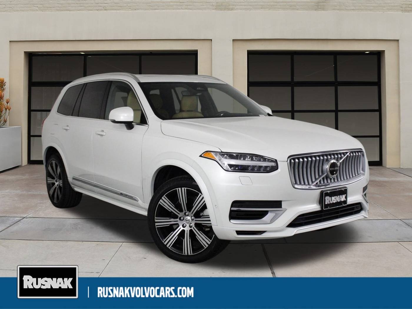 2024 Volvo XC90 Recharge Ultimate Bright Theme — SUV — 17,355 mi — Pasadena, CA
