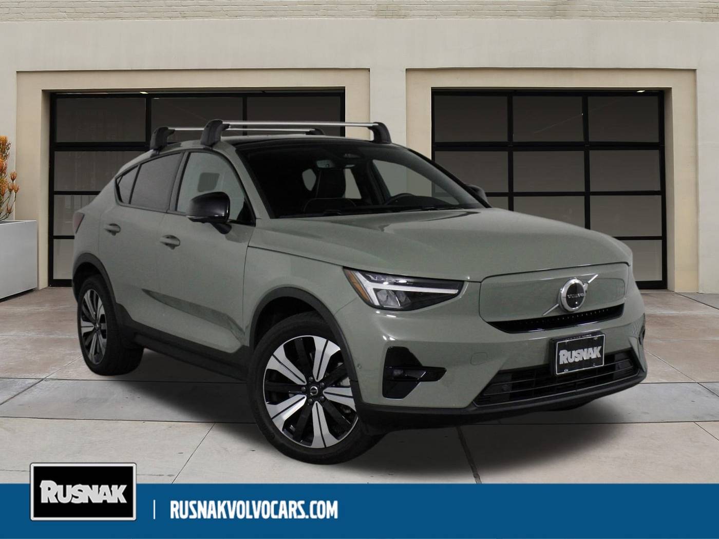 2023 Volvo C40 Recharge Plus — SUV — 7,995 mi — Pasadena, CA