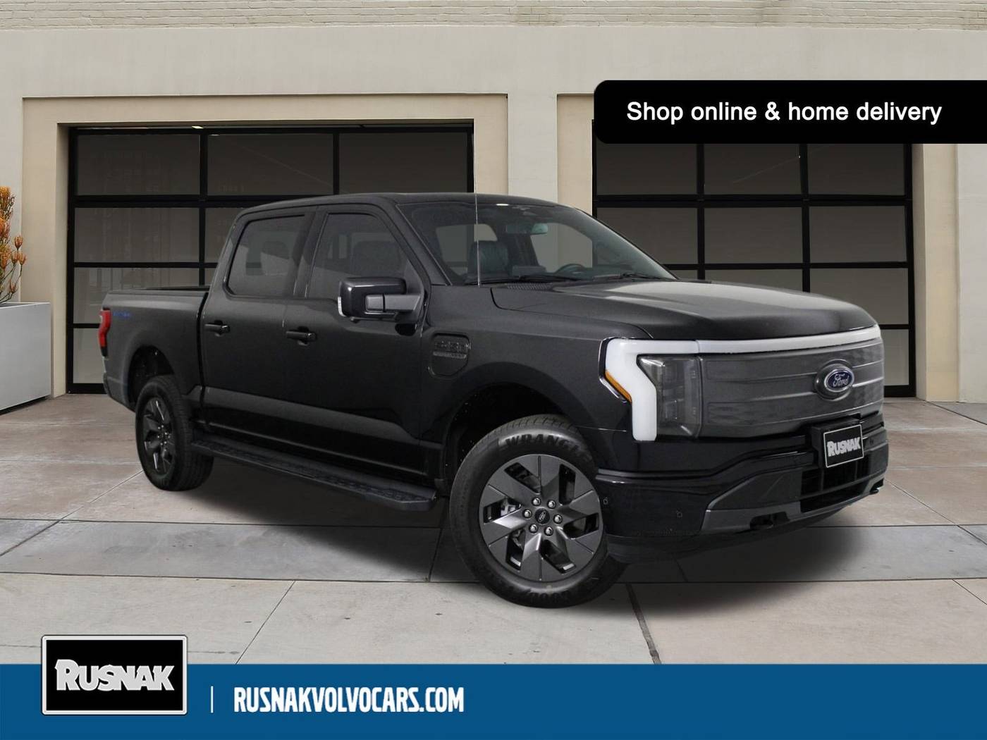 2023 Ford F-150 Lightning LARIAT — Pickup Truck — 13,415 mi — Pasadena, CA