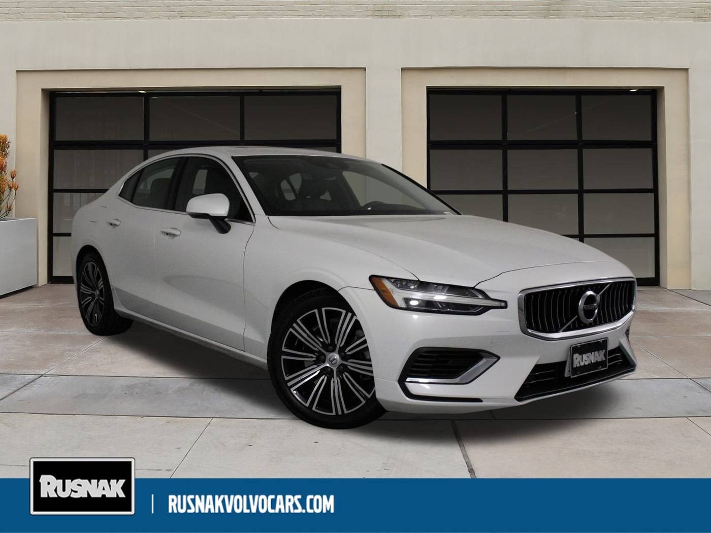 2022 Volvo S60 Recharge Inscription — Sedan — 35,393 mi — Pasadena, CA