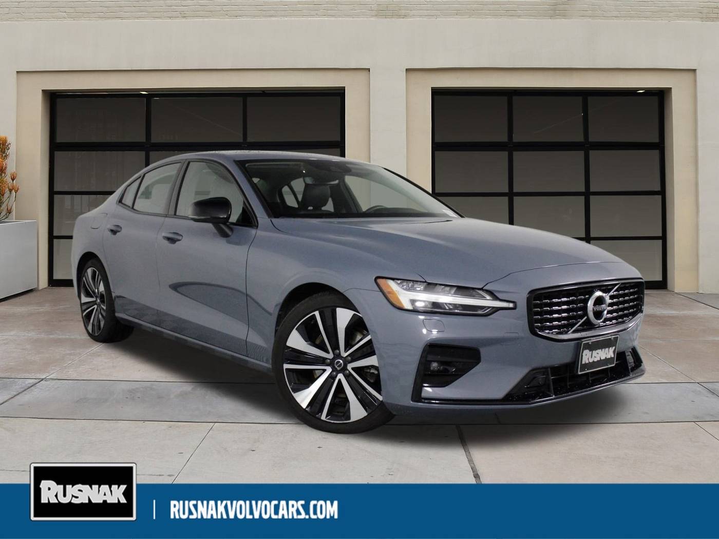 2022 Volvo S60 Momentum — Sedan — 32,420 mi — Pasadena, CA