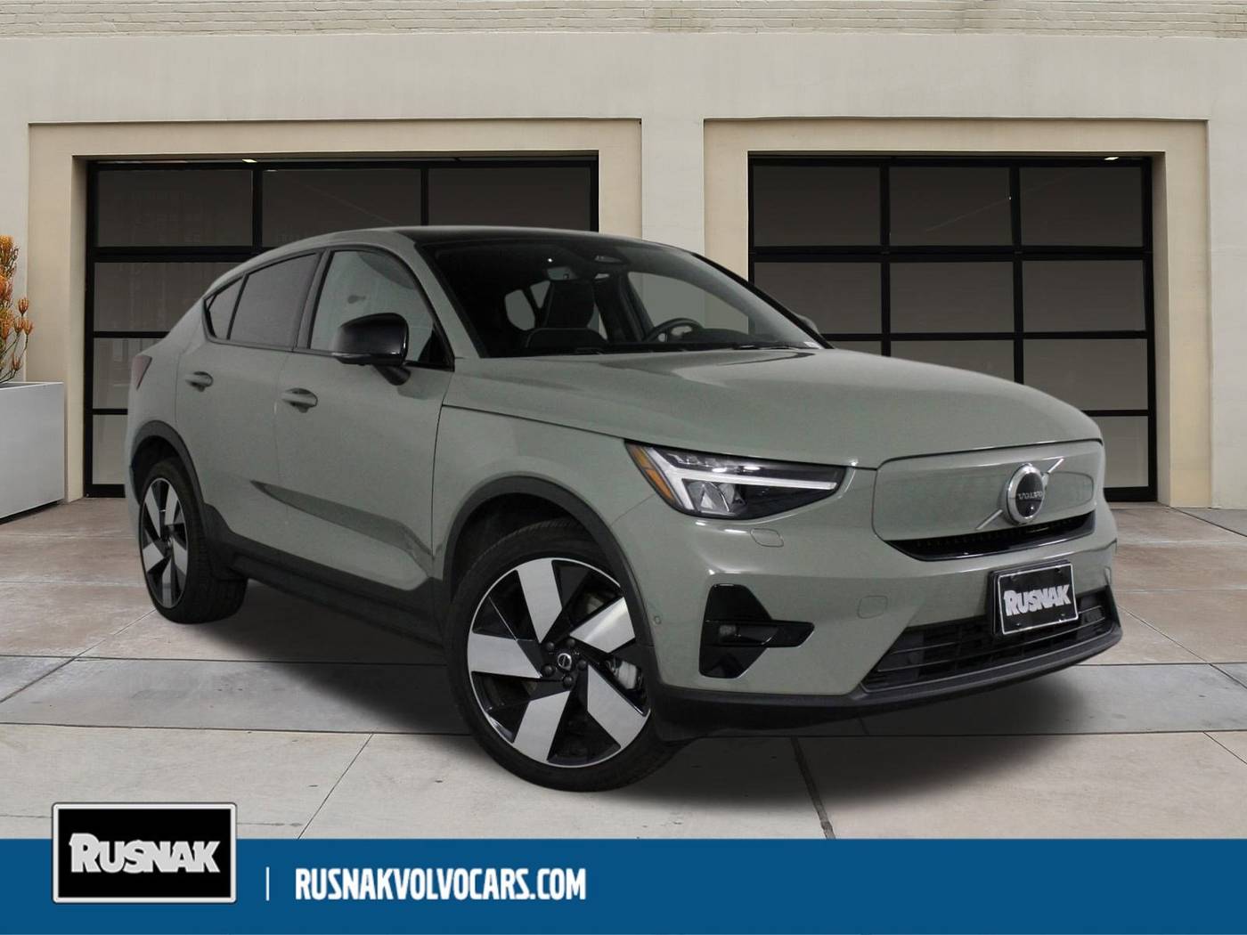 2023 Volvo C40 Recharge Ultimate — SUV — 25,408 mi — Pasadena, CA