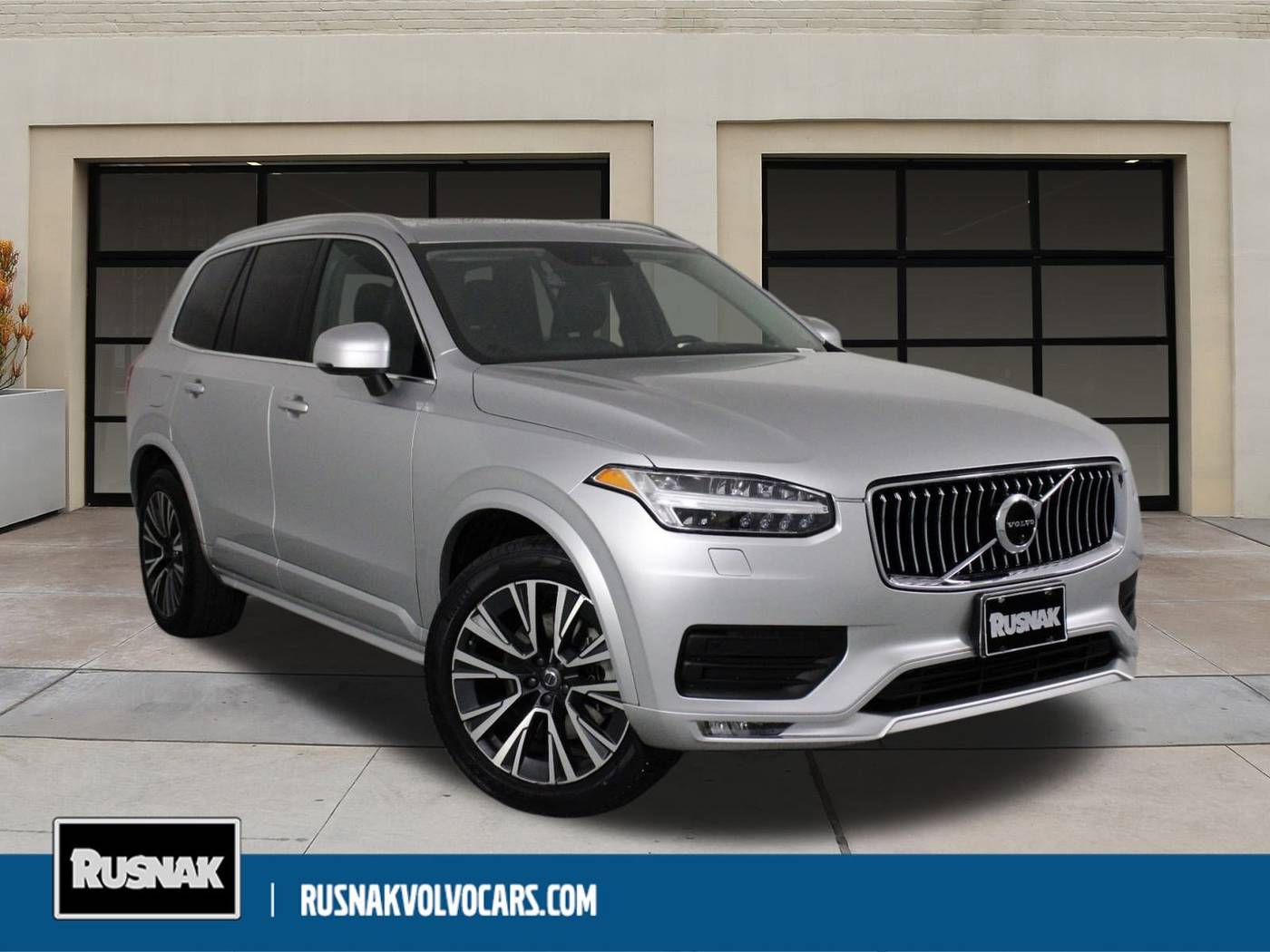 2022 Volvo XC90 Momentum — SUV — 24,595 mi — Pasadena, CA