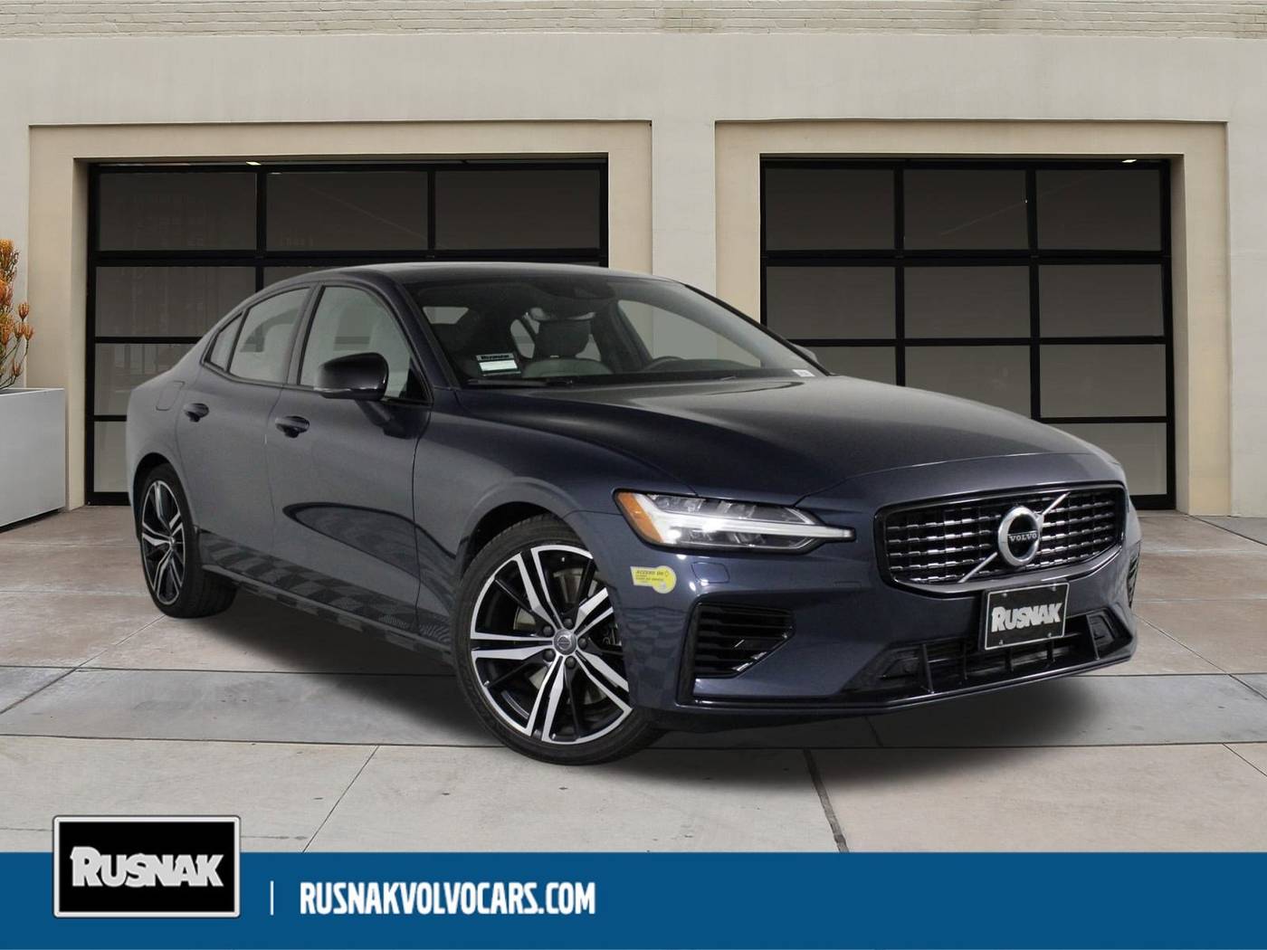 2022 Volvo S60 Recharge R-Design — Sedan — 42,293 mi — Pasadena, CA
