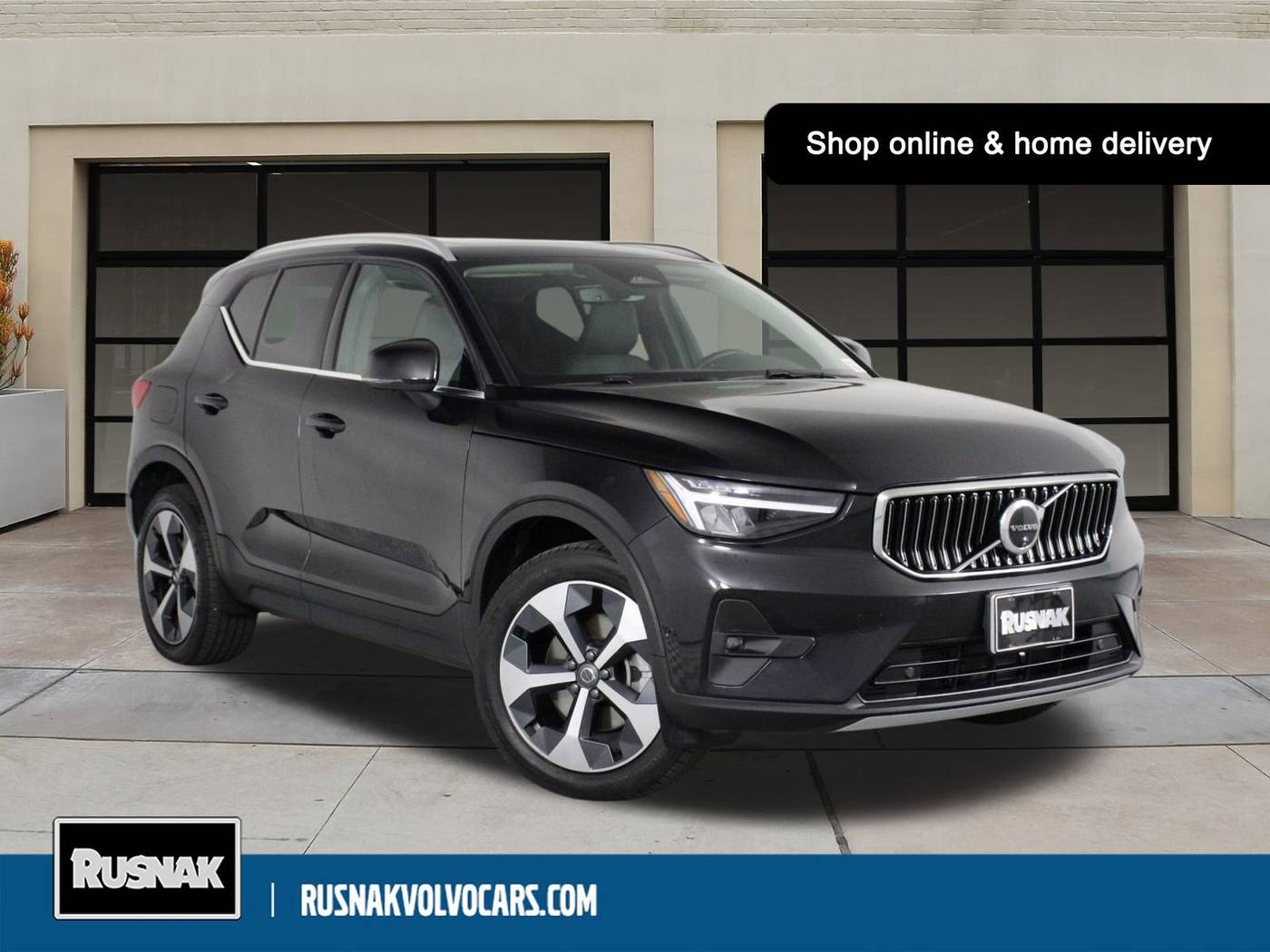 2025 Volvo XC40 Plus — SUV — 20,771 mi — Pasadena, CA