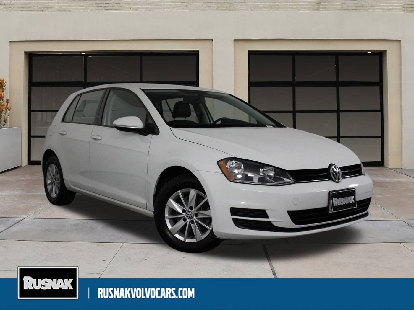 2015 Volkswagen Golf TSI S — Hatchback — 106,042 mi — Pasadena, CA