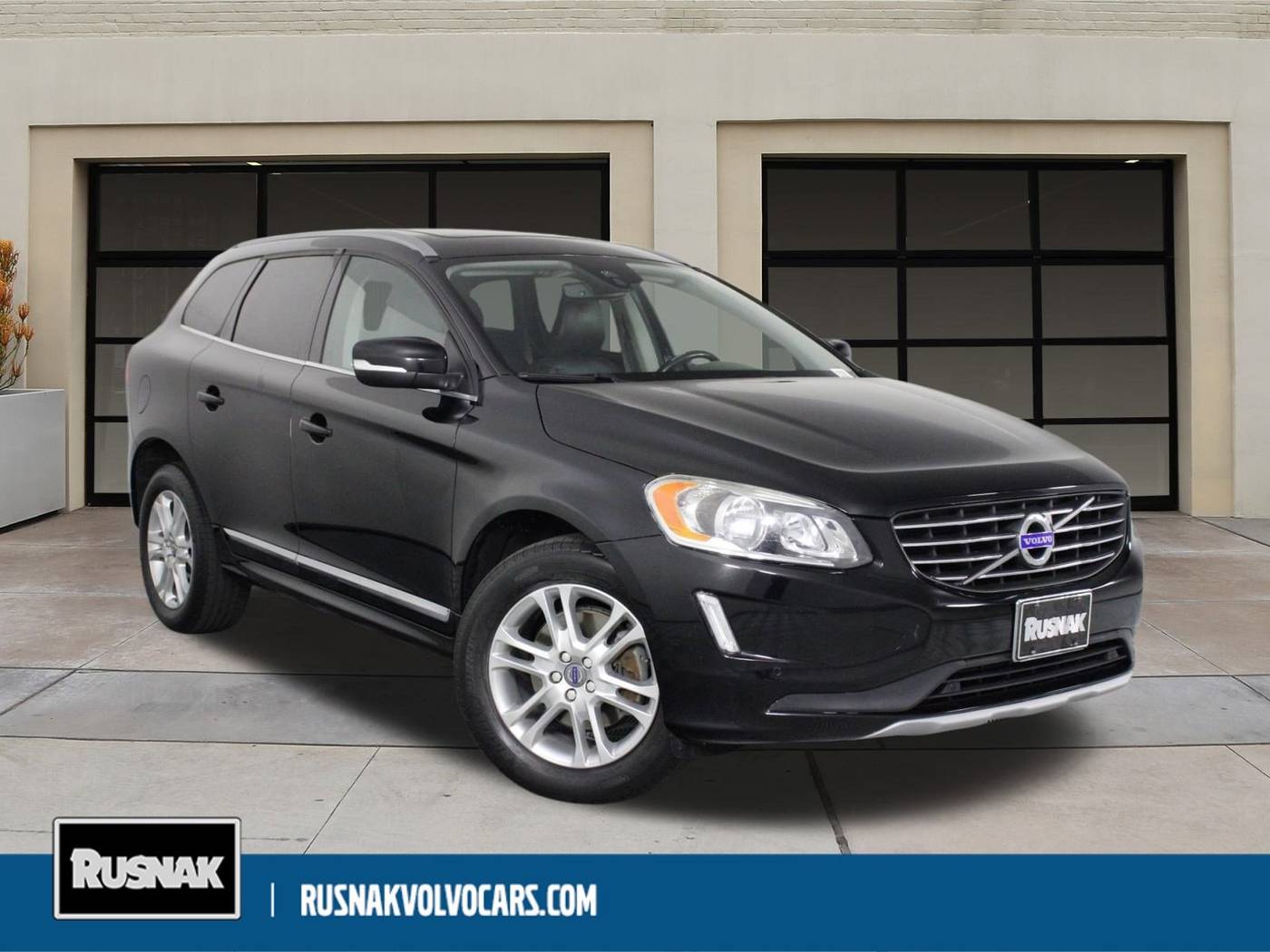 2016 Volvo XC60 T5 Drive-E Premier — SUV — 72,348 mi — Pasadena, CA