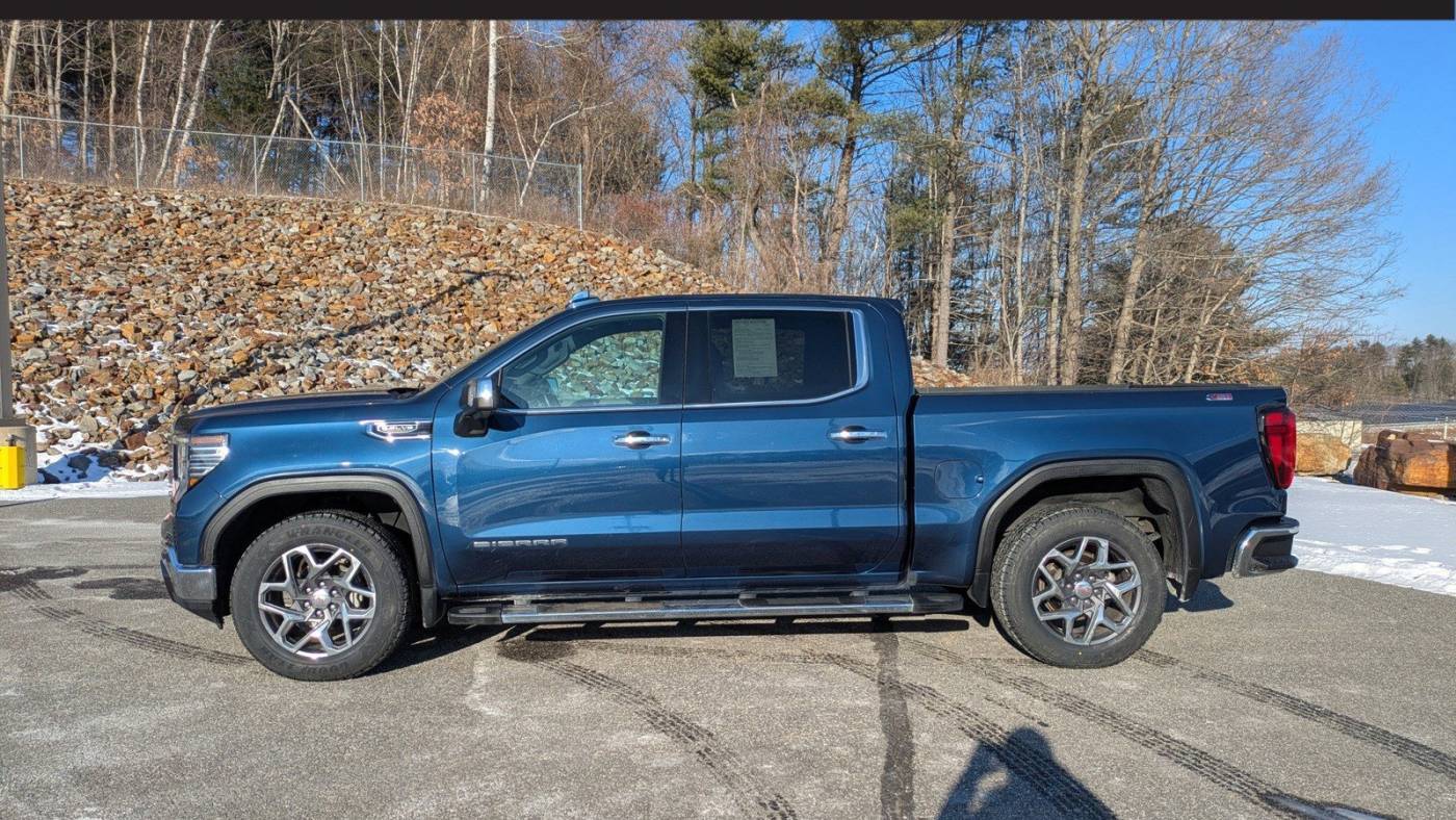 2022 GMC Sierra 1500 SLT — Pickup Truck — 52,691 mi — Augusta, ME