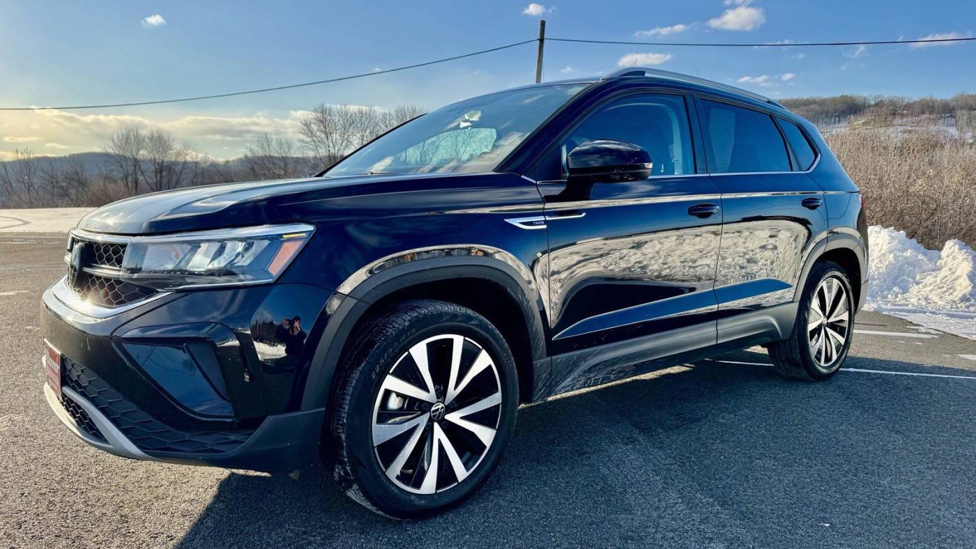 2022 Volkswagen Taos SE — SUV — 10,126 mi — Augusta, ME