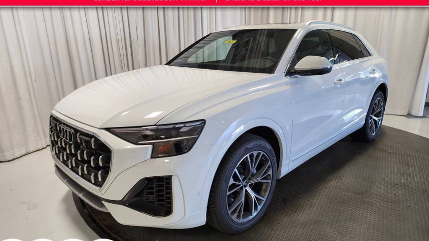 2024 Audi Q8 Premium — SUV — 3,387 mi — Fort Wayne, IN