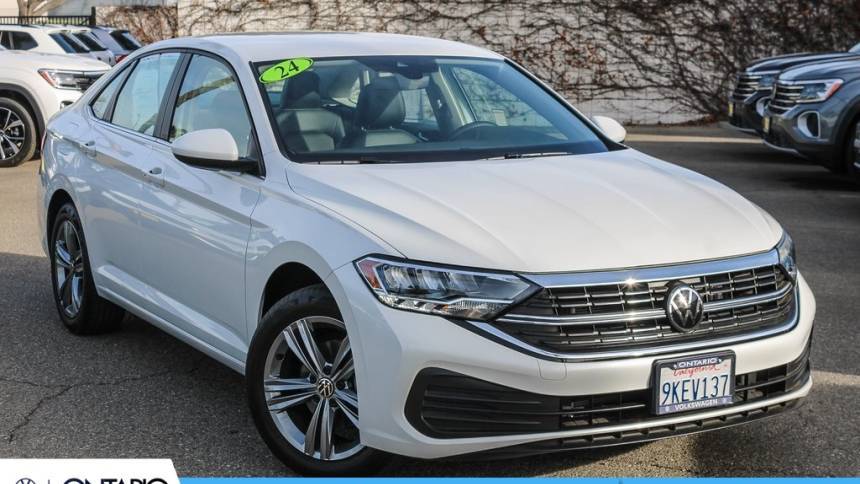 2024 Volkswagen Jetta SE — Sedan — 9,920 mi — Ontario, CA