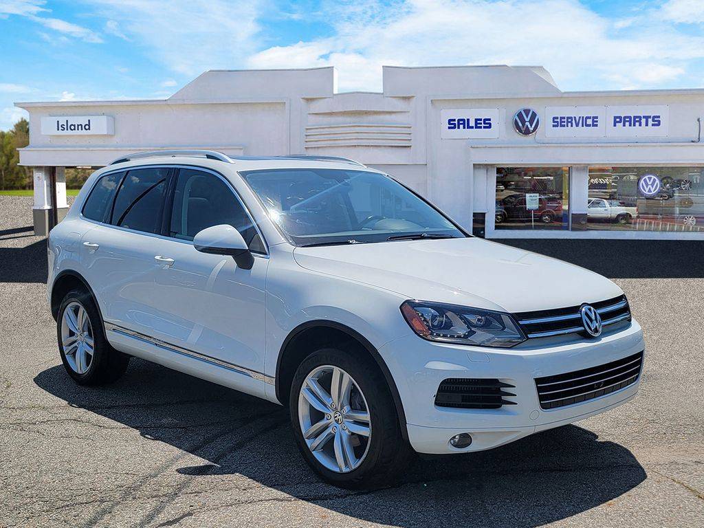 2014 Volkswagen Touareg TDI Lux — SUV — 59,600 mi — Staten Island, NY