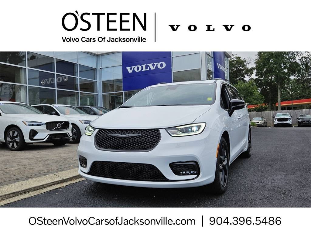 2024 Chrysler Pacifica Limited — Minivan — 4,862 mi — Jacksonville, FL