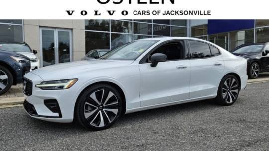 2022 Volvo S60 Momentum — Sedan — 32,086 mi — Jacksonville, FL
