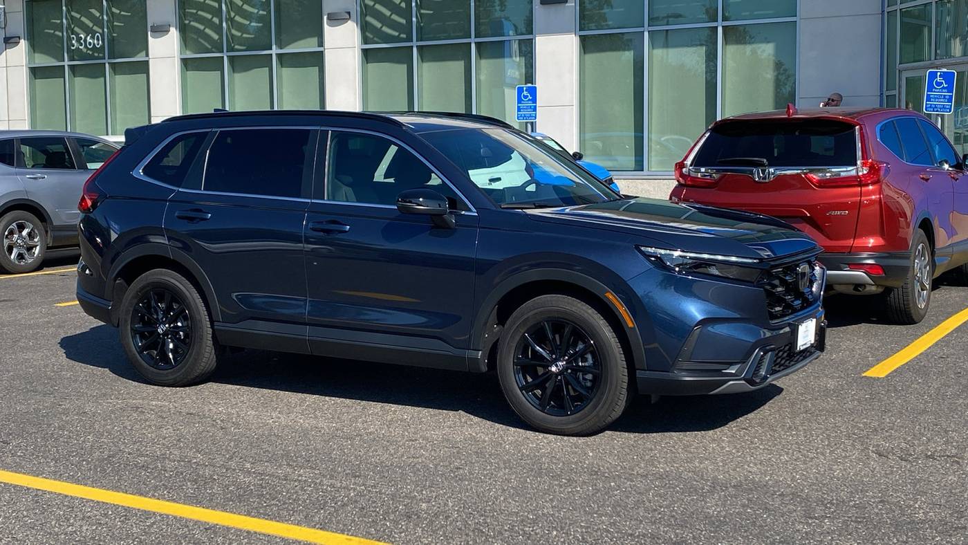 2025 Honda CR-V Hybrid Sport — SUV — 6,880 mi — White Bear Lake, MN