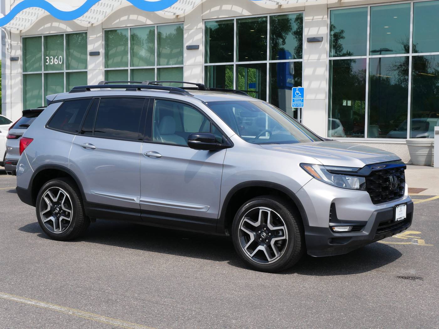 2023 Honda Passport Elite — SUV — 20,735 mi — White Bear Lake, MN