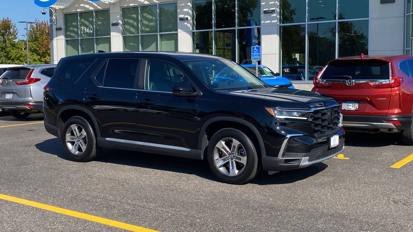 2024 Honda Pilot EX-L 7 Passenger — SUV — 17,647 mi — White Bear Lake, MN