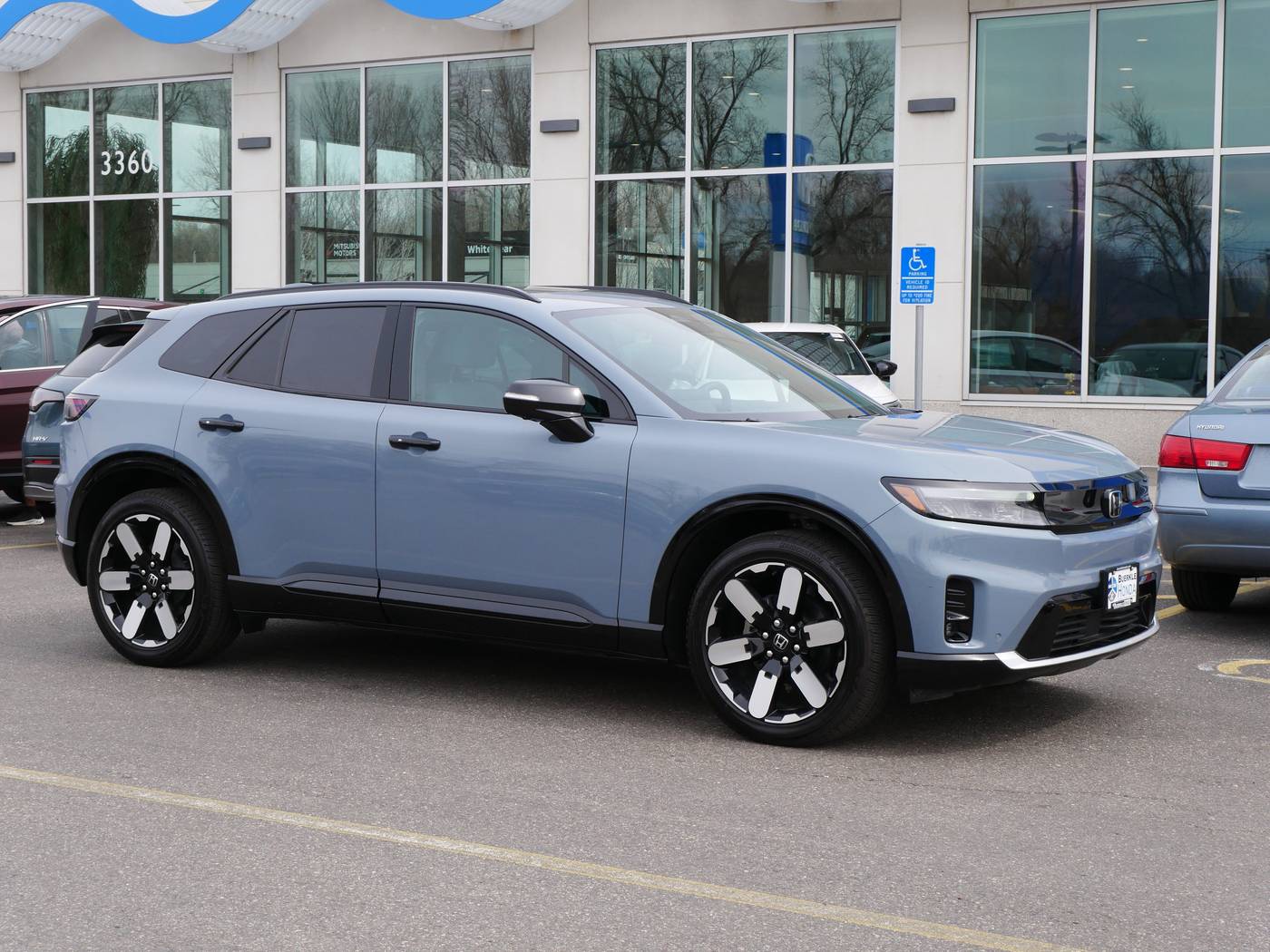 2024 Honda Prologue Elite — SUV — 854 mi — White Bear Lake, MN